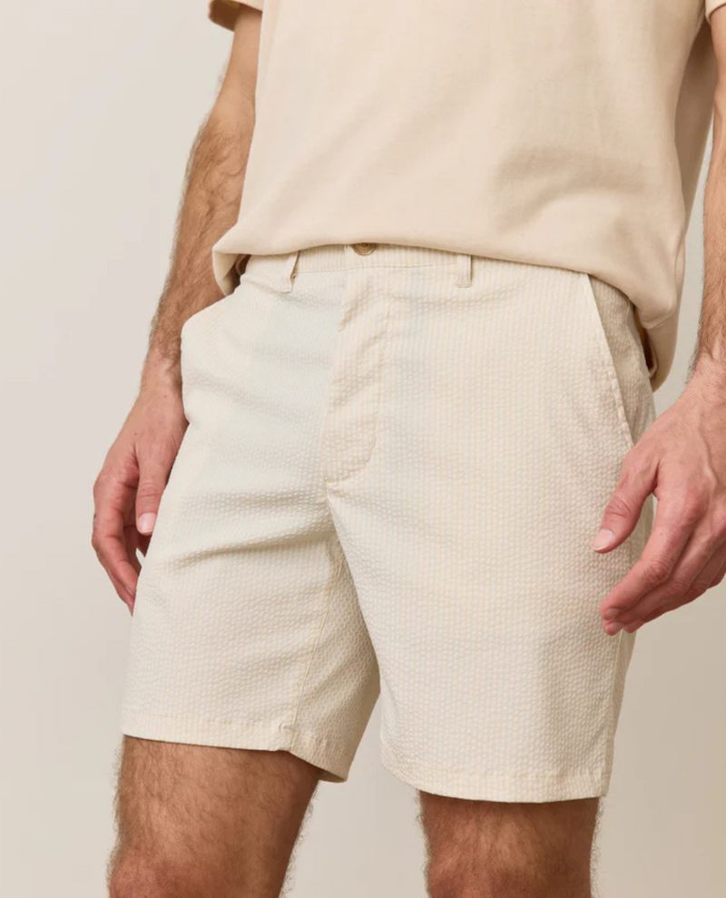Hybrid Short 7"