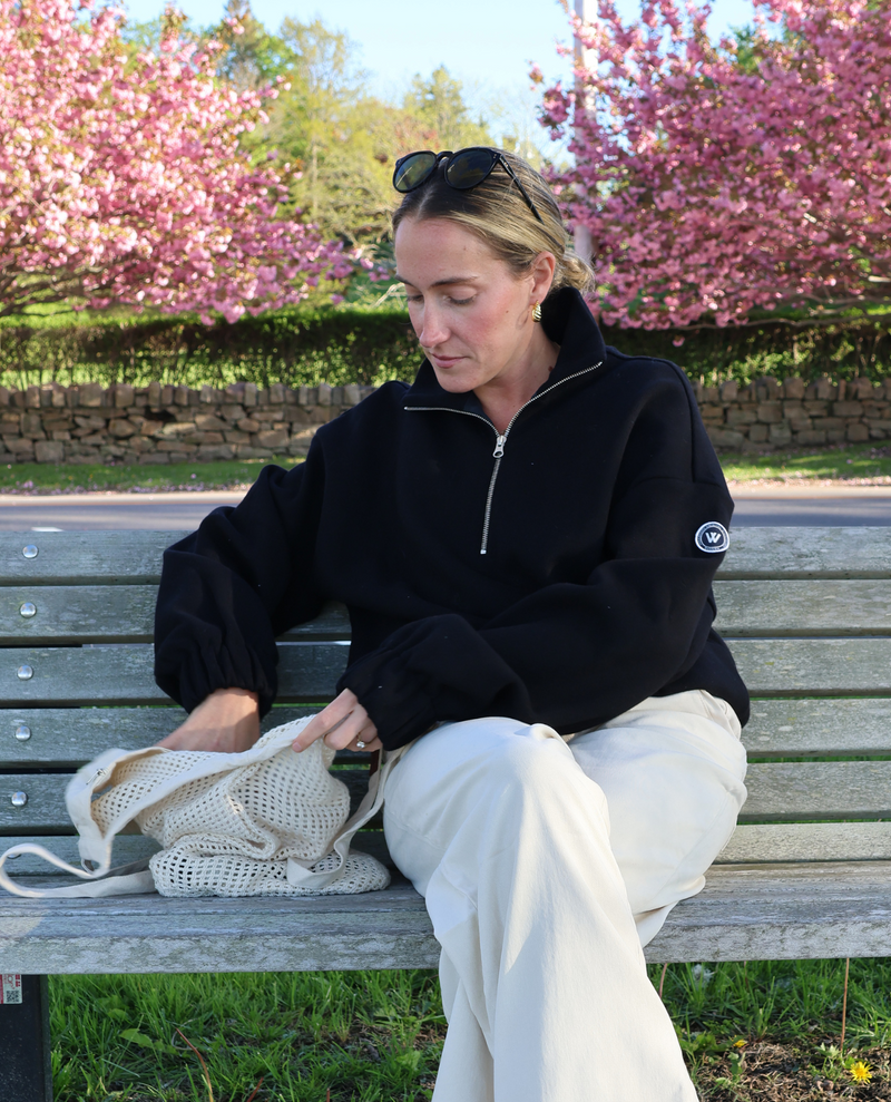 Stella T-Neck Windproof - Black